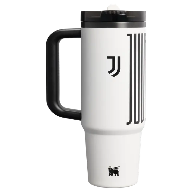 stanley-1913-x-juventus-quencher-protour-flip-straw-tumbler-0-89-l-auslaufsicher image 1