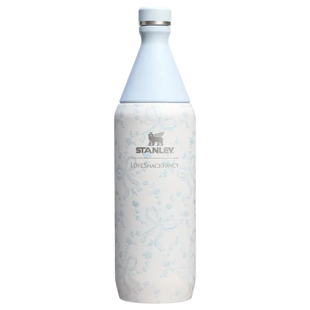 stanley-1913-x-loveshackfancy-all-day-slim-bottle-1-l-auslaufsichere-slim-flasch image 1