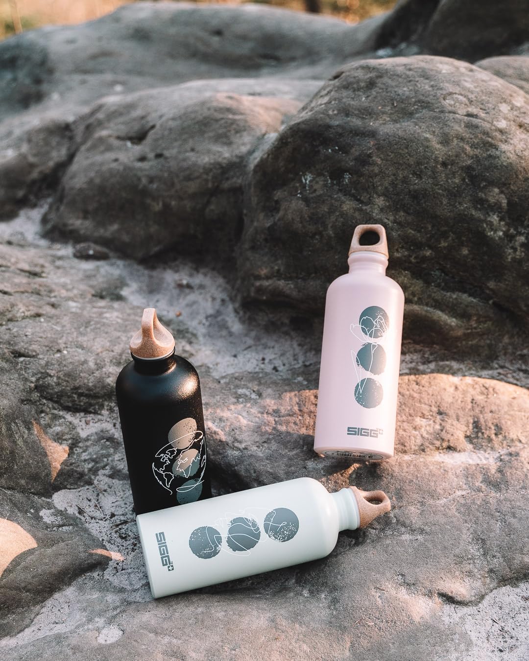 sigg-traveller-myplanet-alu-trinkflasche-0-6-l-mattes-weissgr-n-klimaneutral-zer image 8