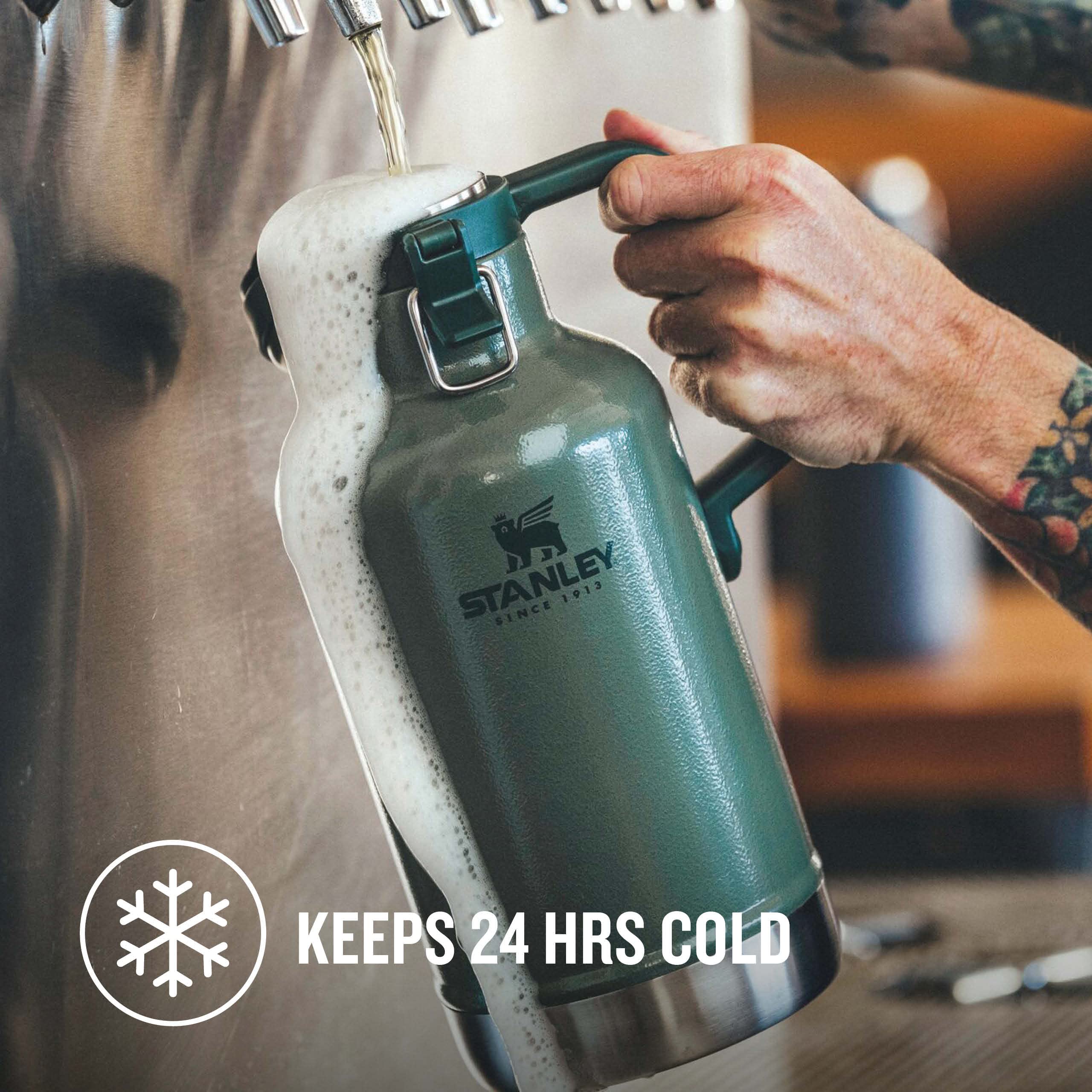 stanley-1913-classic-easy-pour-growler-thermoskanne-1-9l-hammertone-green-edelst image 5