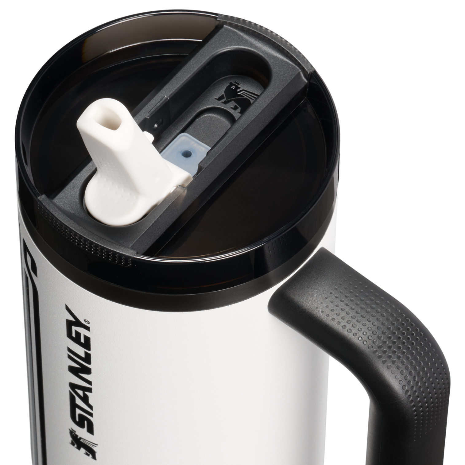 stanley-1913-x-juventus-quencher-protour-flip-straw-tumbler-0-89-l-auslaufsicher image 4
